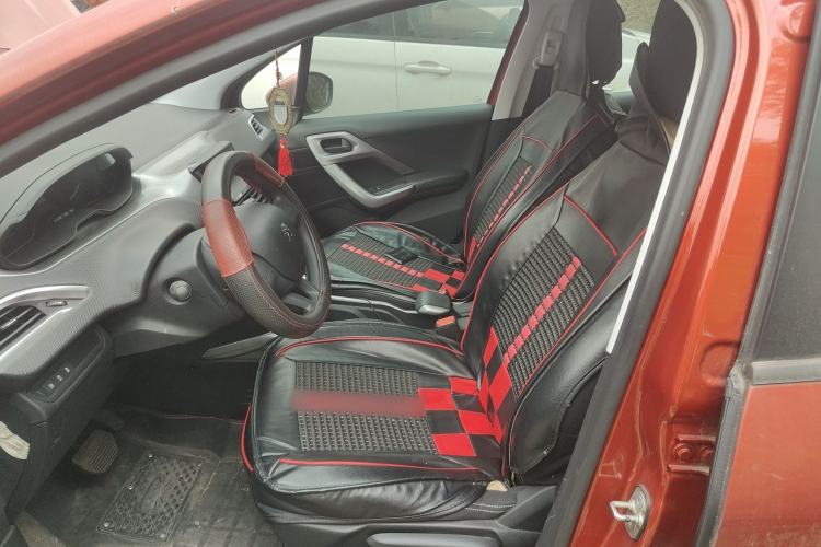 Used Peugeot 2008 2018 1.6L Automatic Trend Edition Left Front Seat