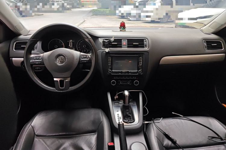 Used Volkswagen Sagitar 2014 1.4TSI Automatic Luxury Model