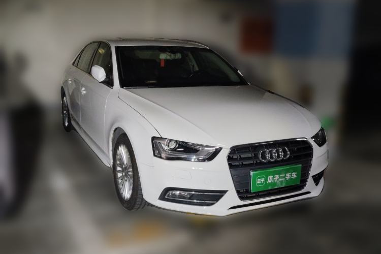 Used Audi A4L 2015 35 TFSI Automatic Comfort Model Front Right 45 Deg