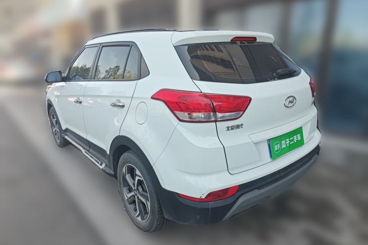 Used Hyundai ix25 2017 1.6L Automatic Smart Version Rear Left 45 Deg