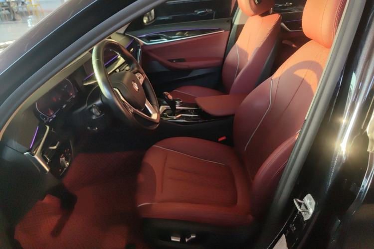 Used BMW 5 Series 2021 525Li Luxury Package Left Front Seat