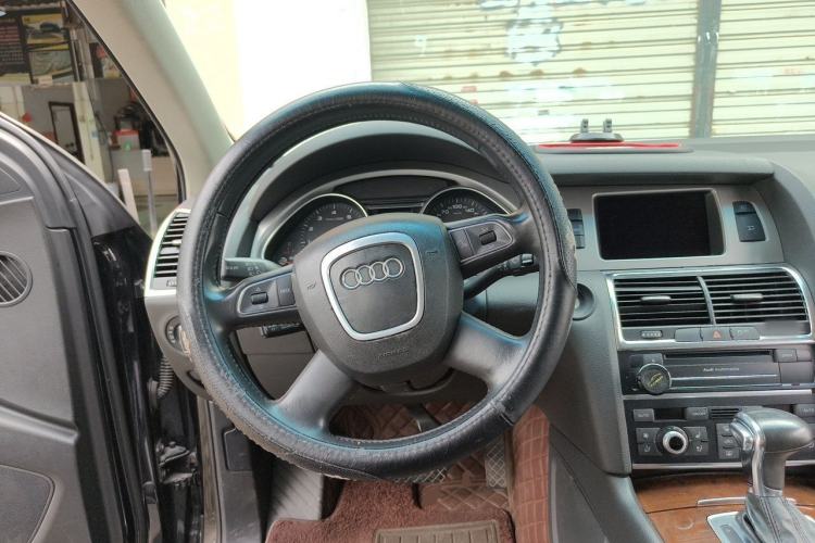 Used Audi Q7 2011 3.0 TFSI Ambition (200kW)
