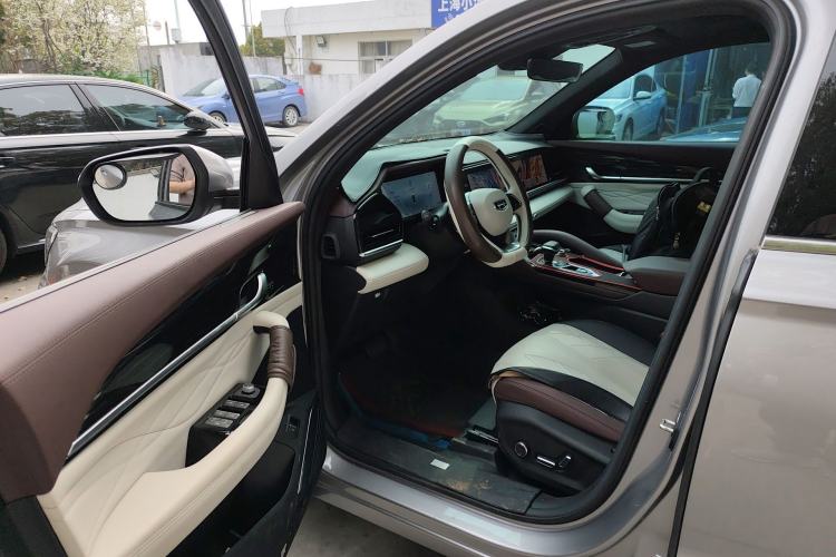 Used Geely Auto Monjaro L 2024 2.0TD High-Power Automatic Two-Wheel Drive Yunqi Version Driver Seat