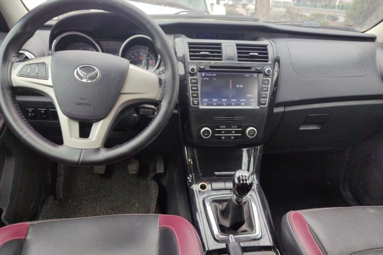 Used HYOSOW S3 2014 1.5L Luxury Version China IV Emission Standard
