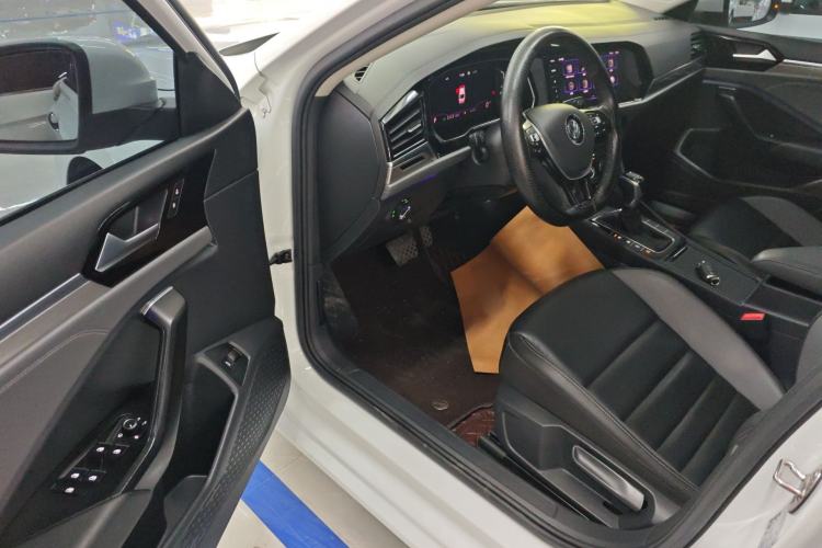 Used Volkswagen Sagitar 2022 280TSI DSG Excellence Edition Driver Seat