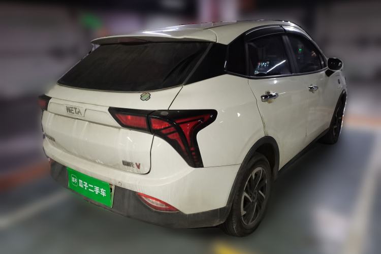 Used NETA V 2021 Long-Range Entertainment Edition Upgrade Model Rear Right 45 Deg