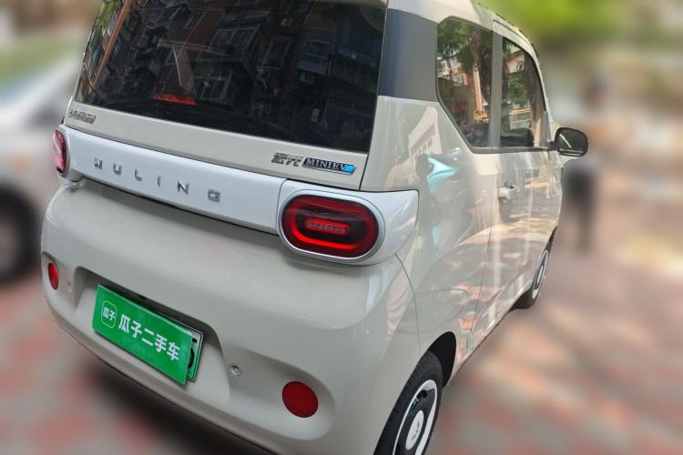 Used Wuling Hongguang MINIEV 2024 3rd Generation 215km Youth Edition