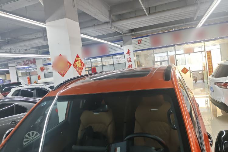 Used SAIC MAXUS D90 Pro 2020 2.0T Gasoline 4x4 Luxury Edition 6 Seats