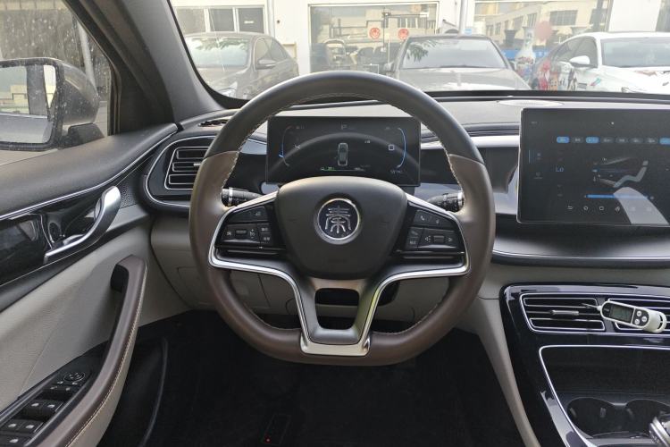 Used BYD Qin PLUS 2023 Champion Edition EV 510KM Leading Model
