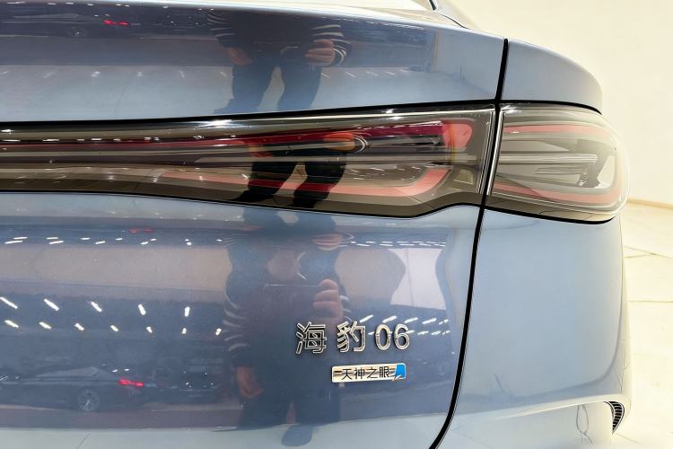 Used BYD Seal 06 New Energy 2025 DM-i Smart Drive 120KM Deluxe Model
