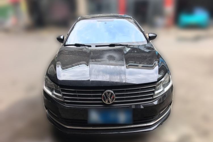 Used Volkswagen Lavida 2017 1.6L Automatic Comfort Edition Front