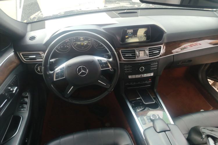 Used Mercedes-Benz E-Class 2015 Facelift E 200 L