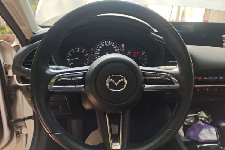Used Mazda 3 Axela 2022 2.0L Automatic Zhiya Edition
