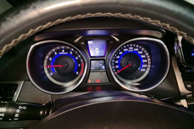 Used Hyundai Elantra (5th Generation / Langdong) 2013 1.6L Automatic Luxury Model
