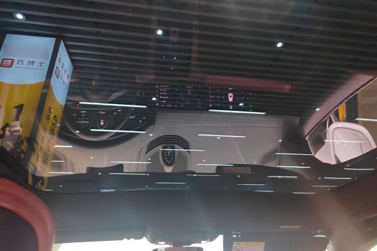 Used Porsche Taycan 2022-Year Updated Taycan