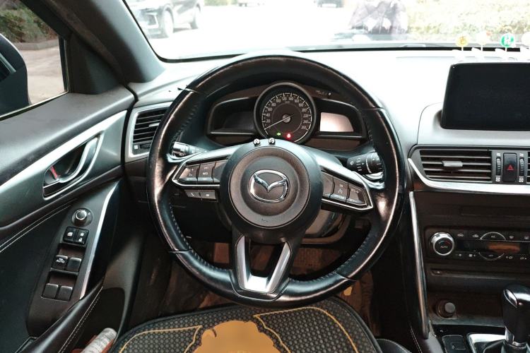 Used Mazda CX-4 2018 2.0L Automatic Two-Wheel Drive Blue Sky Luxury Edition