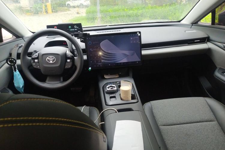 Used Toyota bZ5 2025 Model 550 JOY
