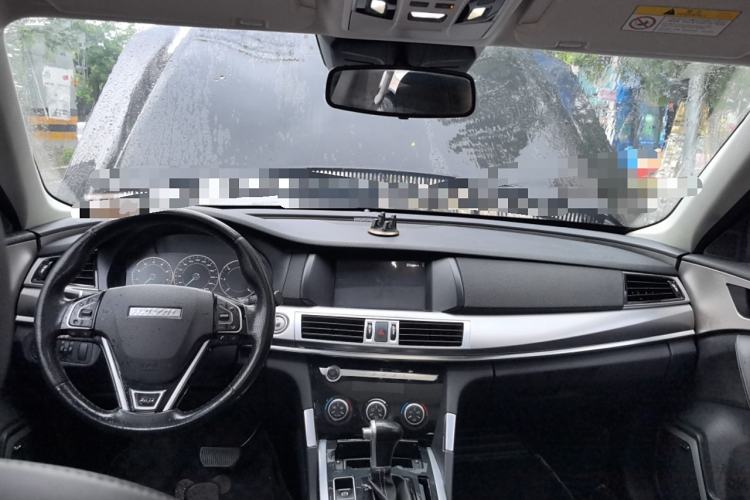 Used Haval H7 2019 2.0T Smart Enjoyment Version China V Standard Center Console