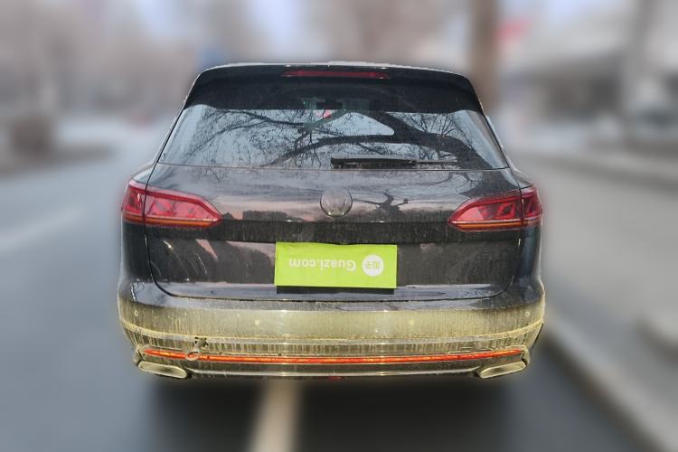 Used Volkswagen Touareg 2022 3.0 TSI Luxury Edition Black Diamond Sport Package Rear