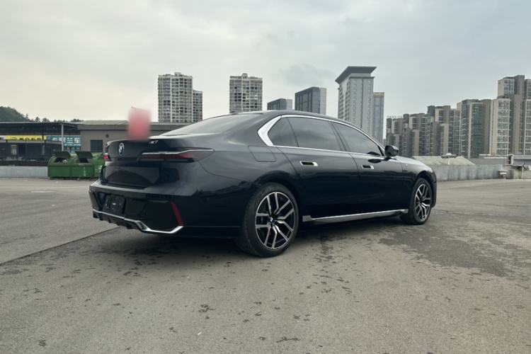 Used BMW 7 Series 2023 735Li M Sport Package Exterior 7