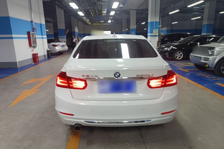 Used BMW 3 Series 2014 320Li Luxury Design Package