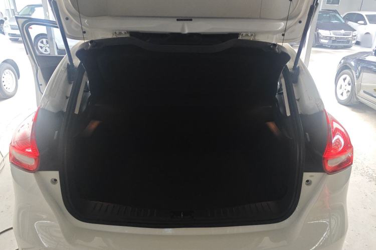 Used Ford Focus 2015 Hatchback 1.6L Automatic Comfort Model
