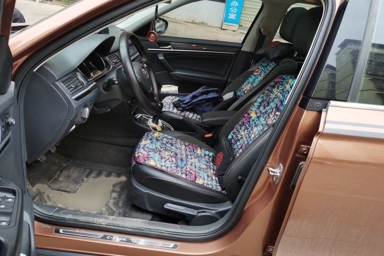 Used Volkswagen C-TREK 2018 1.5L Manual Comfort Model
