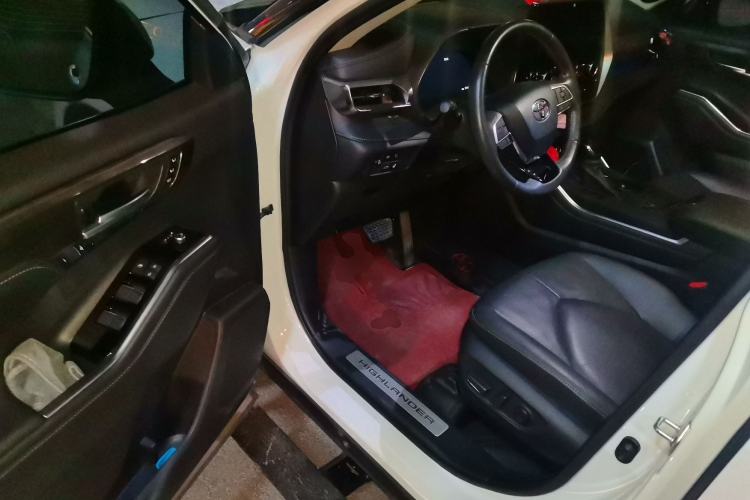 Used Toyota Highlander 2022 Dual-Engine 2.5L Four-Wheel Drive Supreme Edition 7-Seater