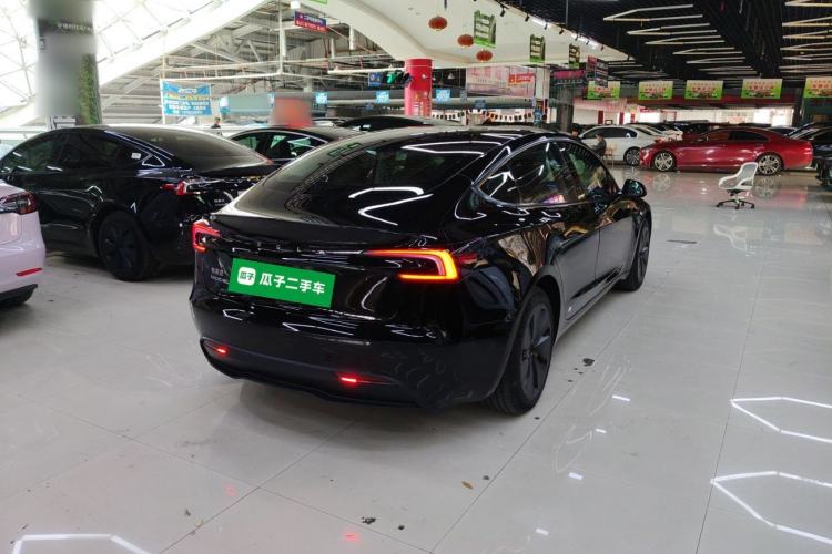 Used Tesla Model 3 2023 Rear-Wheel-Drive Version
