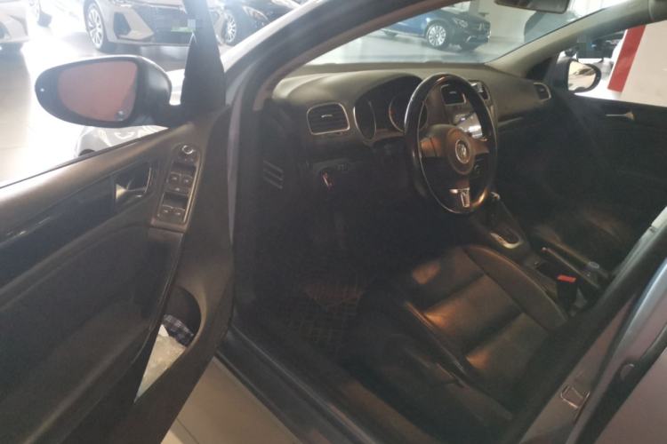 Used Volkswagen Golf 2012 1.4 TSI Automatic Comfort Edition Driver Seat