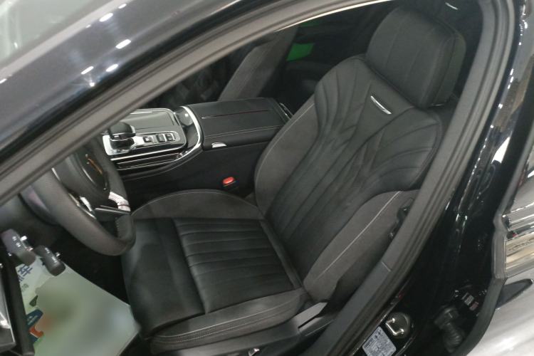 Used Hongqi H9 2024 2.0T Qichang Private Enjoyment Luxury Edition
