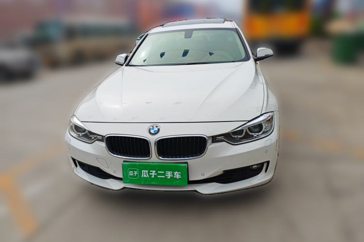 Used BMW 3 Series 2015 320i Fashion Model
