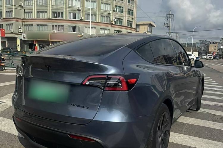 Used Tesla Model Y 2024 Rear-Wheel-Drive Version