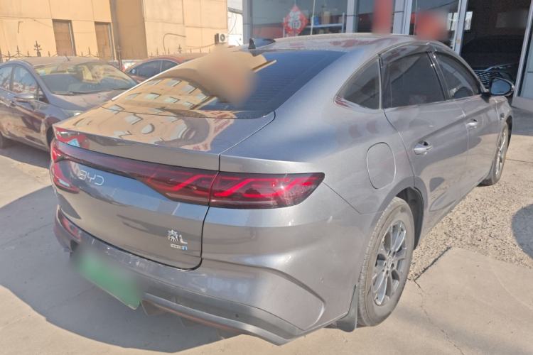 Used BYD Qin L 2025 DM-i Smart Drive 80KM Leading Model

