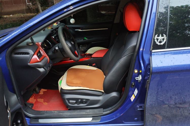 Used Toyota Camry 2018 Dual-Engine 2.5 HG Luxury Edition Left Front Seat