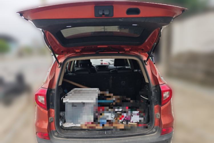 Used BYD Song 2017 Gaishi Upgrade Edition 1.5TI Manual Elite Model
