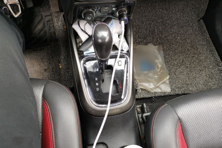 Used CHANGAN CS15 2016 1.5L Automatic Fashion Edition