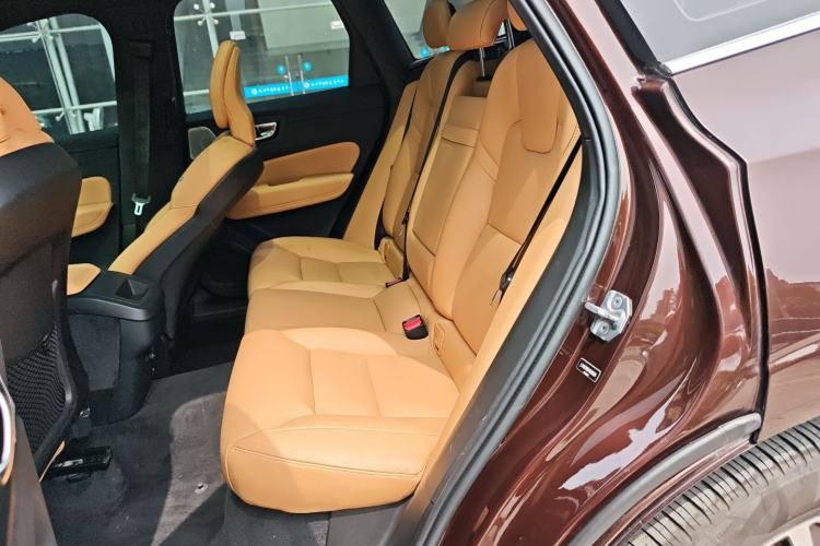 Used Volvo XC60 2019 T5 4x4 Smart Edition China V Standard Left Rear Seat