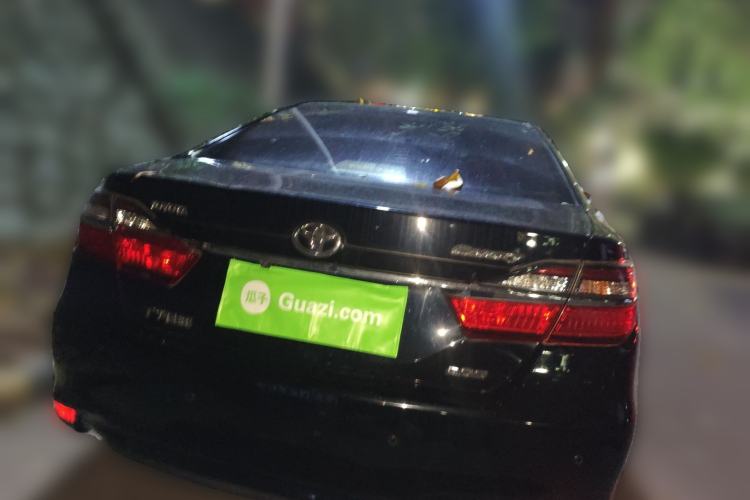 Used Toyota Camry 2015 2.0G Premier Edition
