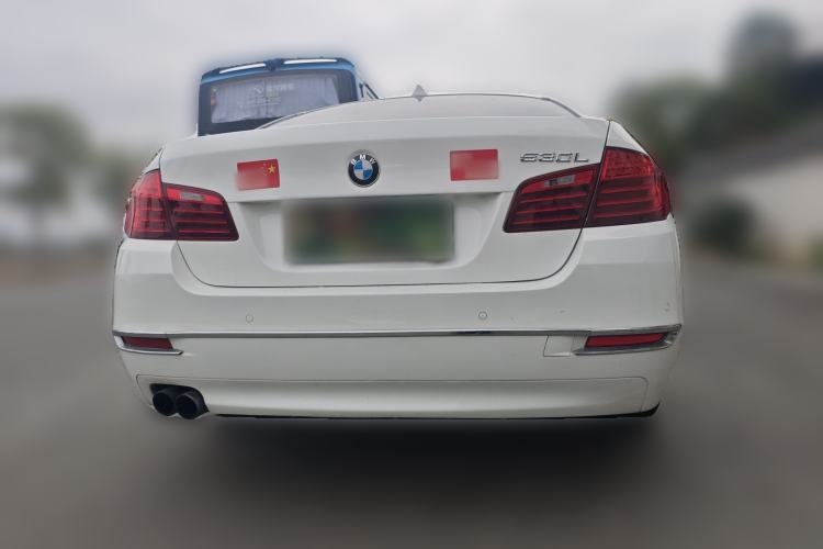 Used BMW 5 Series 2015 520i Elegant Edition
