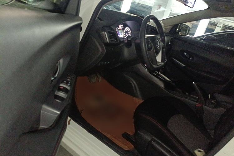 Used Nissan Lannia 2016 1.6L CVT Smart Cool Edition
