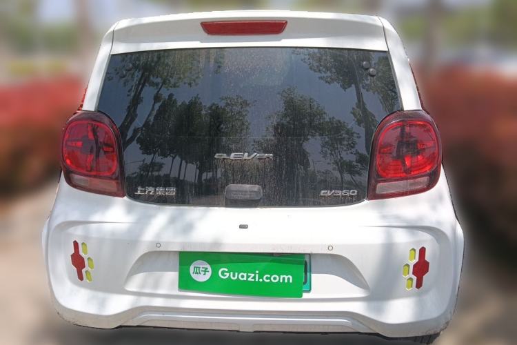 Used Roewe Clever 2021 302 km New Four-Seater Super-Efficient Version
