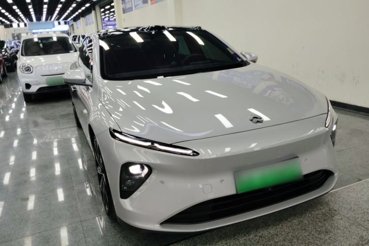 Used Nio ET7 2024 75 kWh Executive Signature Edition Exterior 2