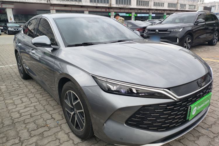 Used BYD Qin L 2024 DM-i 80KM Beyond Model Front Right 45 Deg