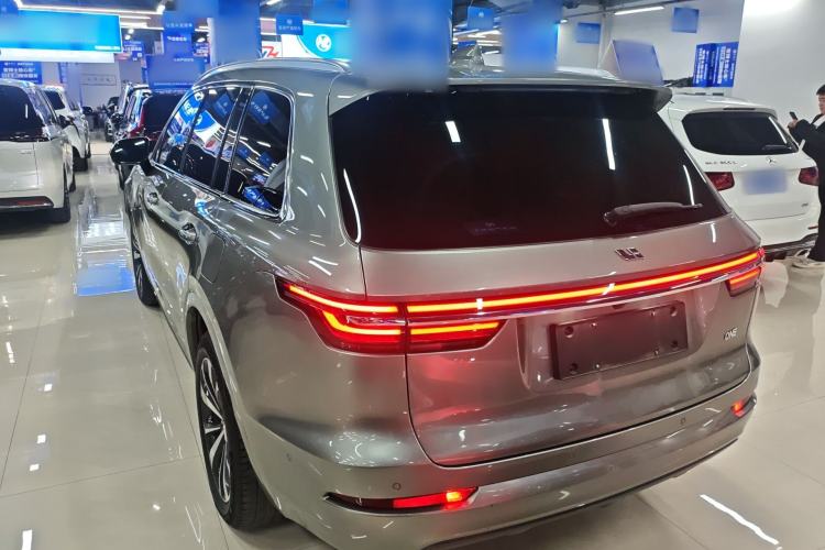 Used Li Auto ONE 2021 Extended-Range 6-Seater Version Exterior 2