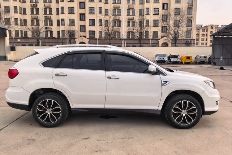 Used BYD S7 2015 2.0T Automatic Prestige Model Exterior 2