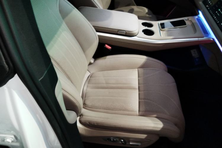 Used XPeng G9 2025 625 Long-Range Max
