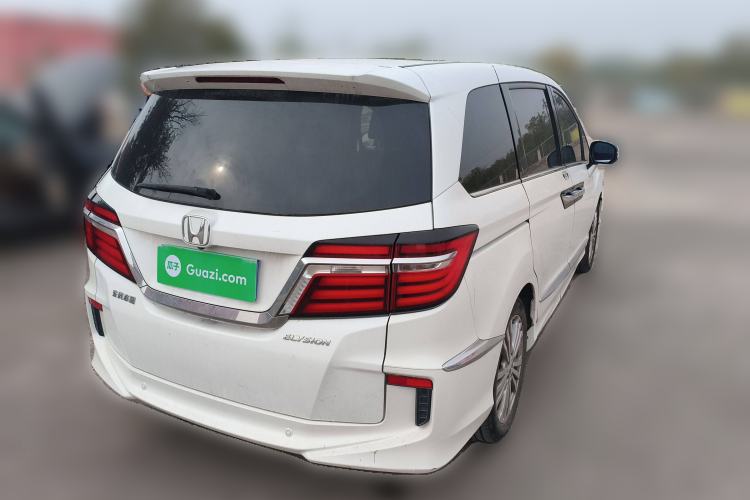 Used Honda Elysion 2016 2.4L Luxury Edition
