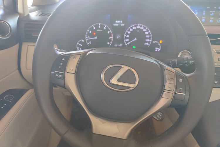 Used Lexus RX Classic 2013 270 Elite Edition Steering Wheel