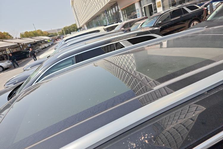 Used Hongqi E-HS9 2021 460 km Range Flagship Edition Six-Seater
